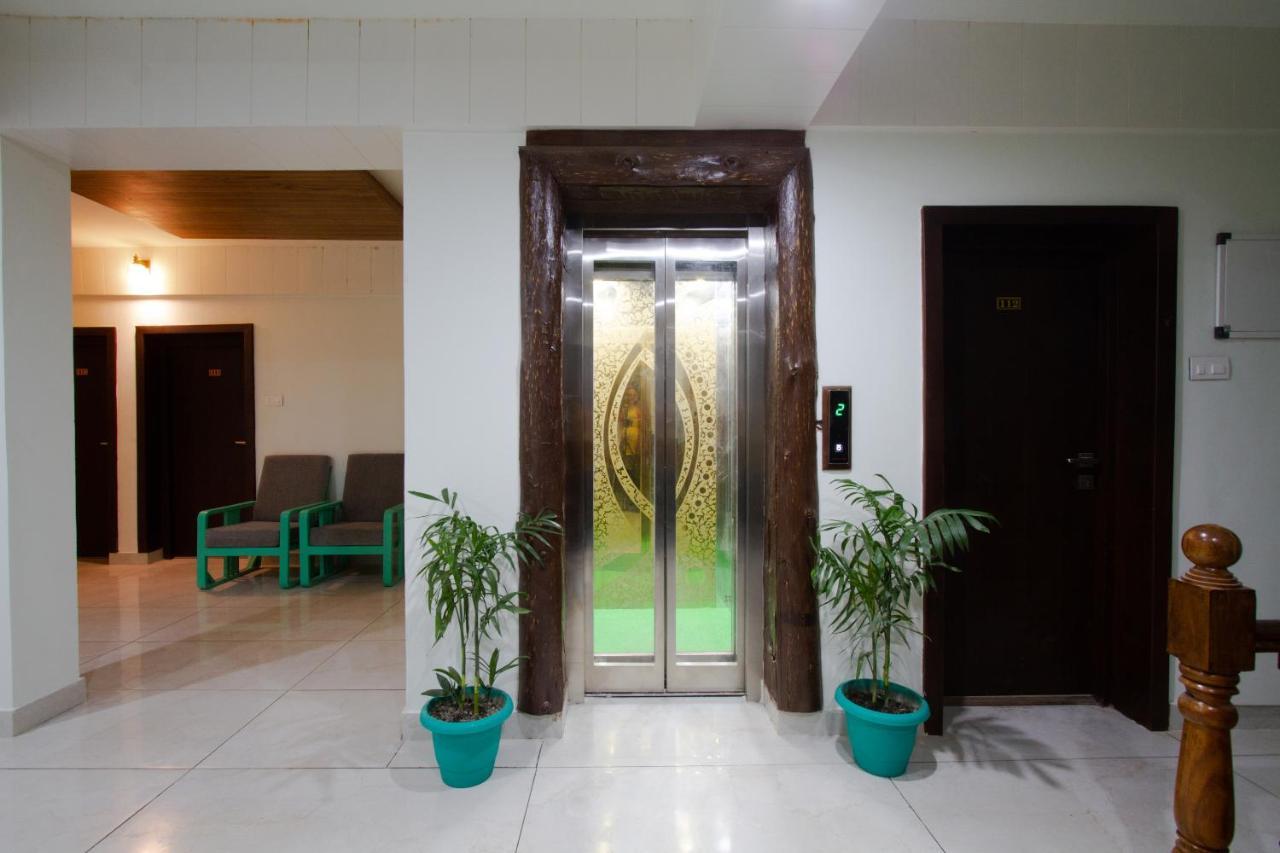 Tripli Hotels Drilbu Manali Экстерьер фото