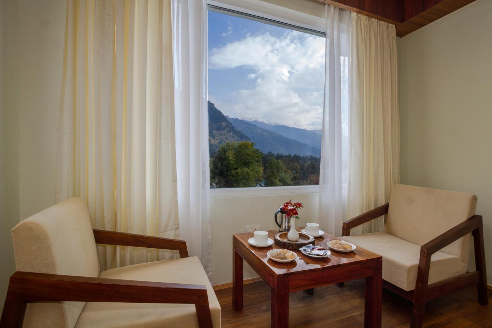 Tripli Hotels Drilbu Manali Экстерьер фото