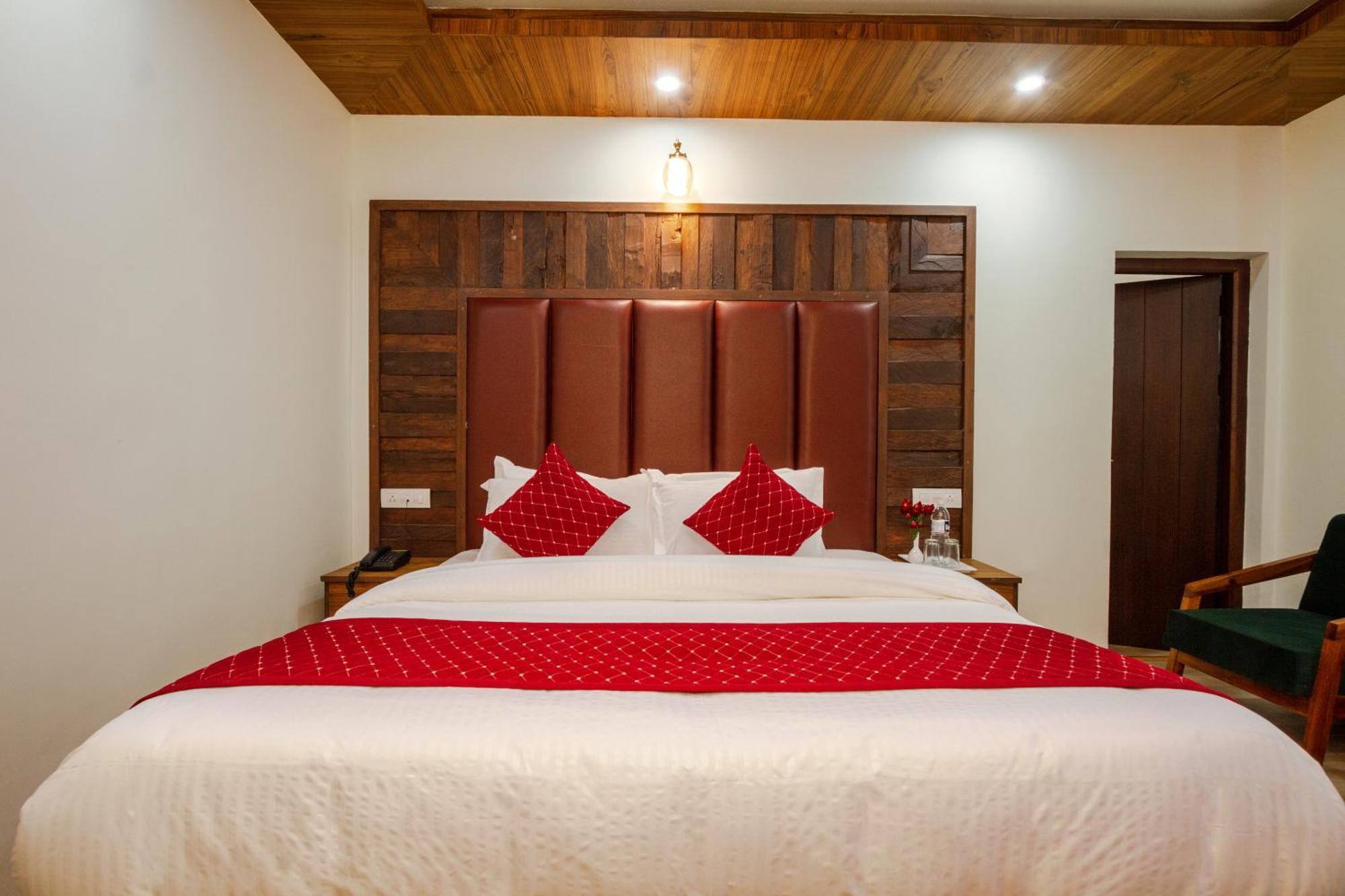 Tripli Hotels Drilbu Manali Экстерьер фото